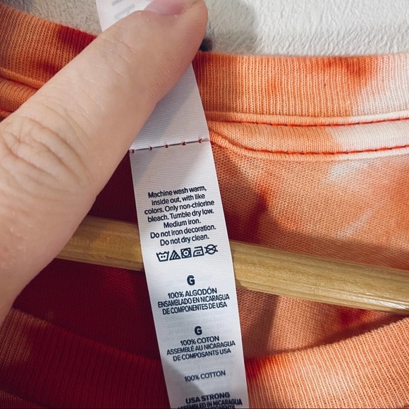 Reverse Tie Dye Peace Love Thrift Size Large - Picture 2 of 5